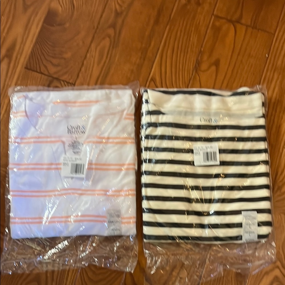 Croft  & Barrow Striped Shirts - set of 2 Black and Peach  size L in package